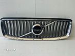 VOLVO XC90 II LIFT ATRAPA GRILL POD KAMERĘ 31698386 - 1