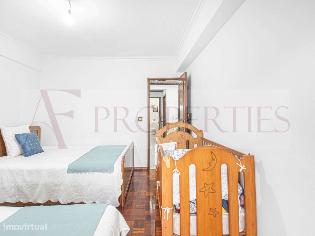 Apartamento T2 com elevador (5 min a pé da estação de comboios)-12