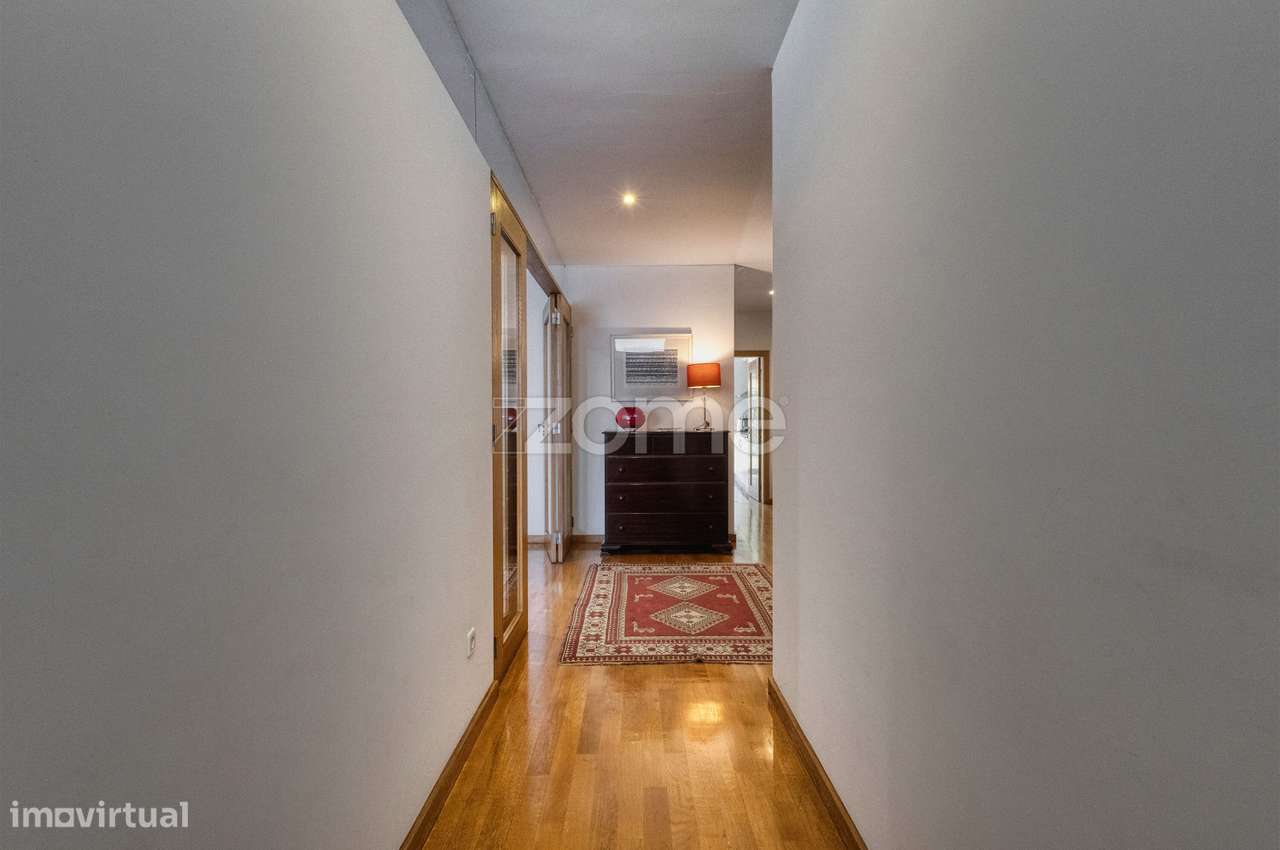 Moradia T4 com 4 suítes, na Rua Gomes Teixeira, Matosinhos - Grande imagem: 5/60