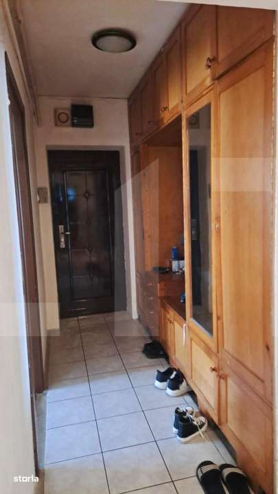 Apartament cu 4 camere, 2 bai, 2 balcoane, Miorita, spatios si luminos - Imagine principală: 5/9