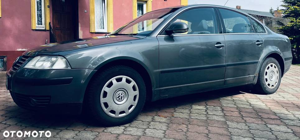 Volkswagen Passat 1.9 TDI Comfortline - 2