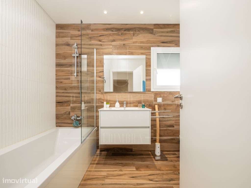 Apartamento T2 Duplex | Fala, São Martinho do Bispo-9