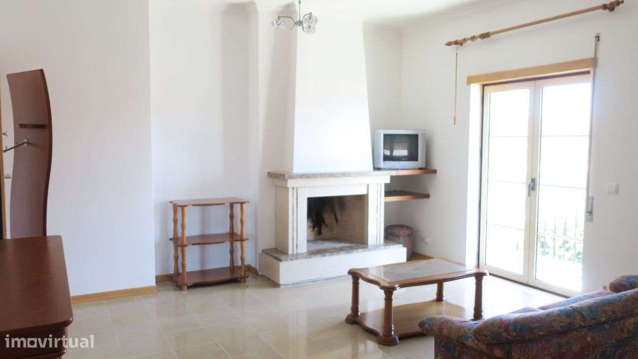 Apartamento T1 Mobilado - Fátima - Grande imagem: 5/11