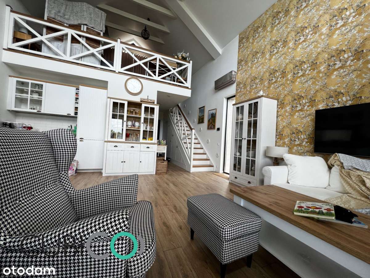 Unikalna willa z basenem nad jeziorem koło Morąga-2