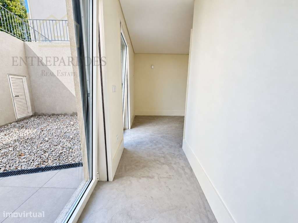 Apartamento T1+1 com pátio para comprar em Cedofeita, Porto-3