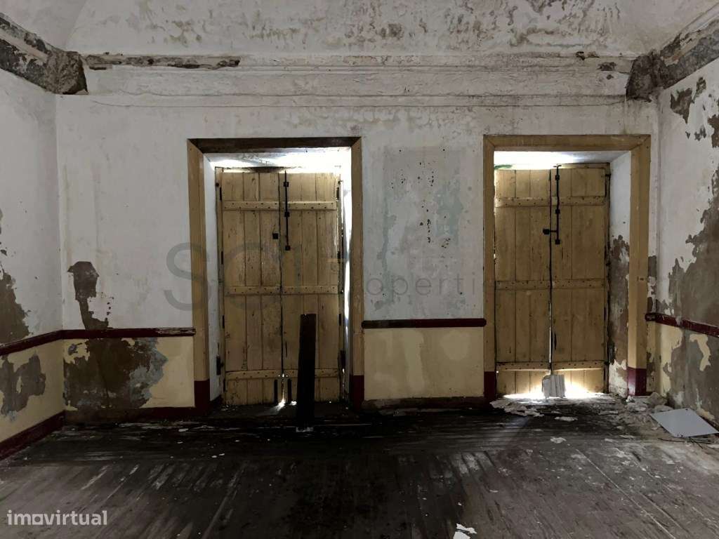 Palacete no Centro Histórico de Serpa com mais de 500 m2-8