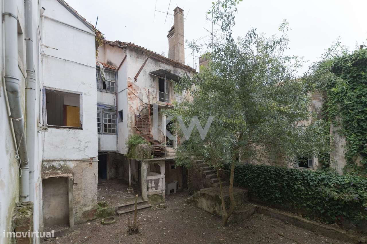 Edifício Icónico no Coração de Leiria à Venda - Grande imagem: 5/19