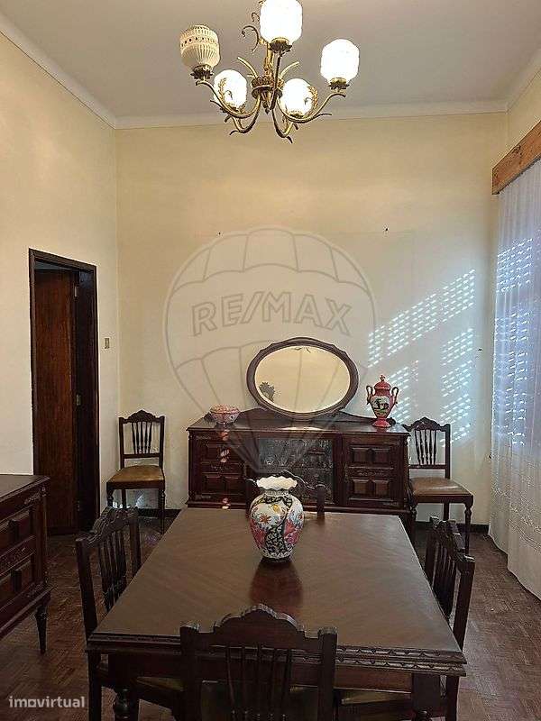 Moradia T8 para venda-3