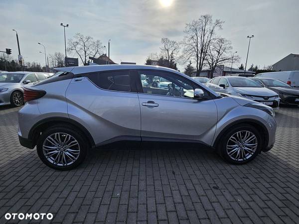 Toyota C-HR - 7