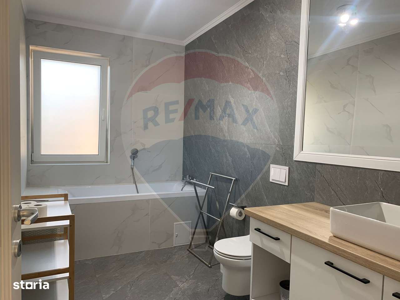 Casă / Vilă cu 4 camere de închiriat în zona Nicolae Grigorescu - Imagine principală: 4/15