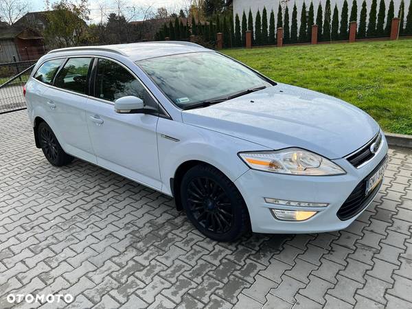 Ford Mondeo 1.6 T Platinium X Plus (Titanium) - 16