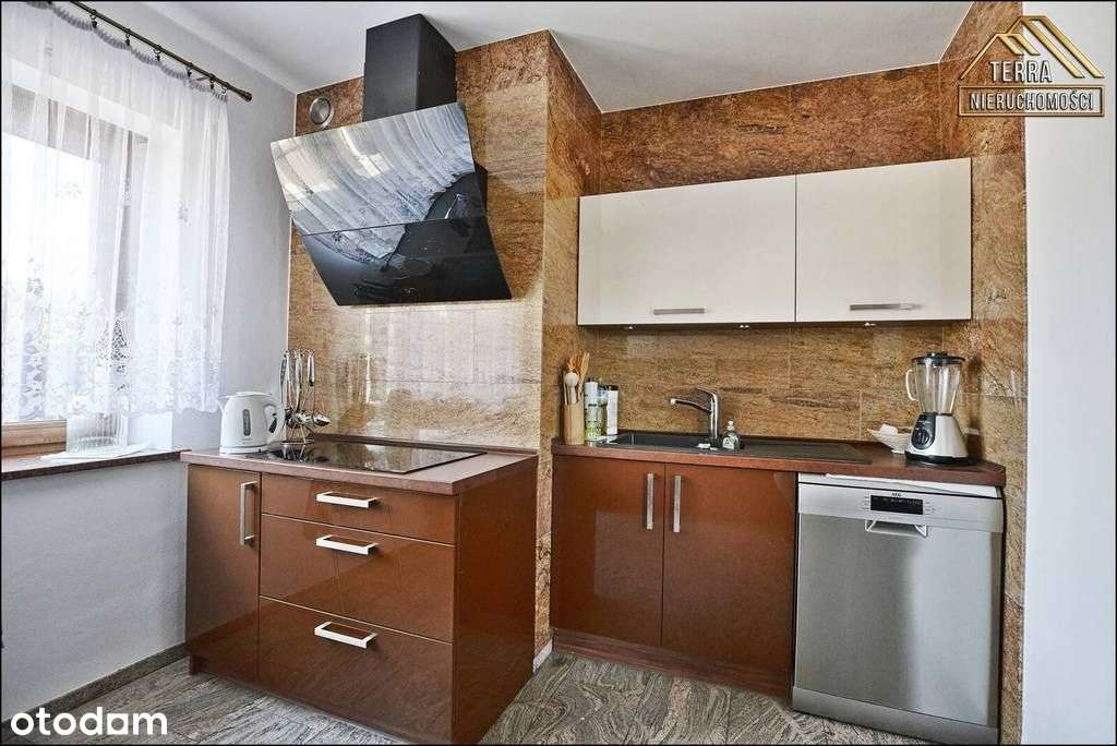 Wyjątkowy Dom Z Ogrodem 3280m²-10