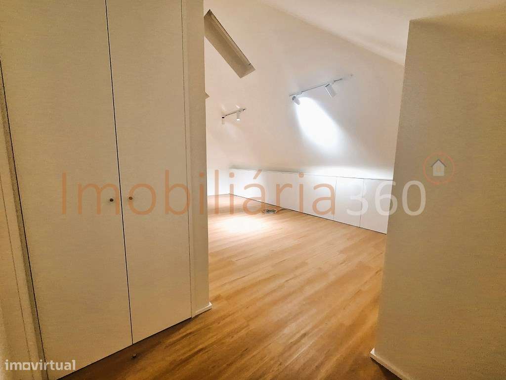 **Apartamento T2 Duplex Novo com 2 Varandas em Matosinhos Sul**-16