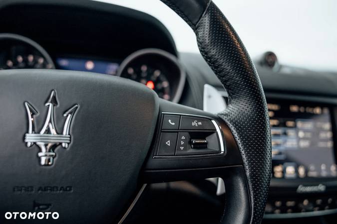 Maserati Levante S Q4 GranSport - 18