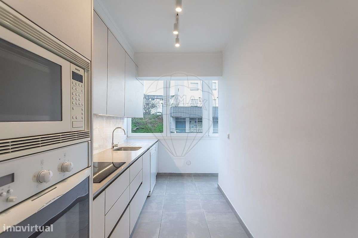 Apartamento T1 para arrendamento - Grande imagem: 2/35