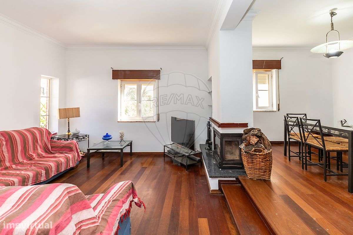 Moradia T4 para venda-8