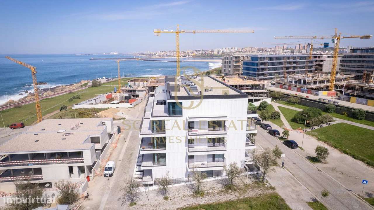 Excelente T3 Novo, com vistas deslumbrantes sobre o Atlântico.-22