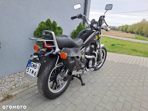 Honda Shadow - 21