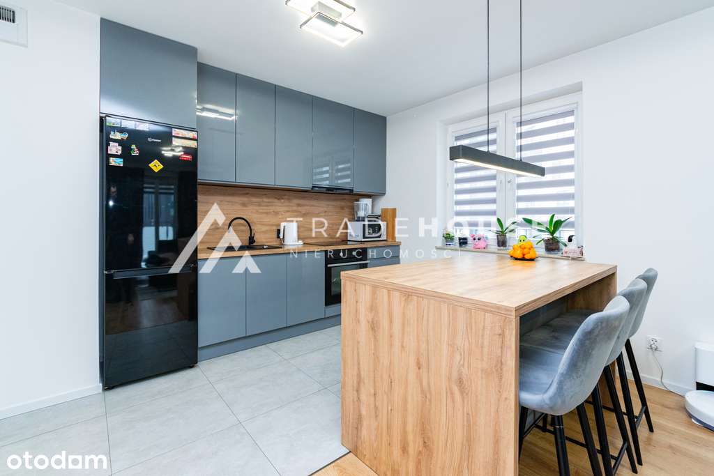 3 pokoje, komórka lokatorska, garaż-1