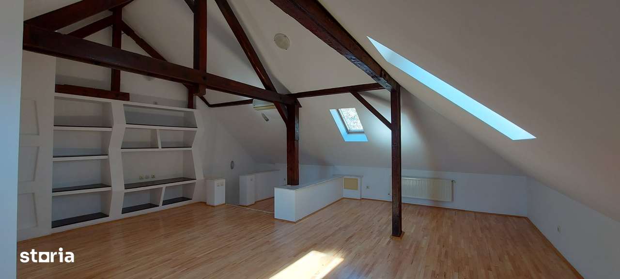 P-ta Alba iulia -strada cu Magnolii,5 camere,renovata,libera,eleganta - Imagine principală: 3/20