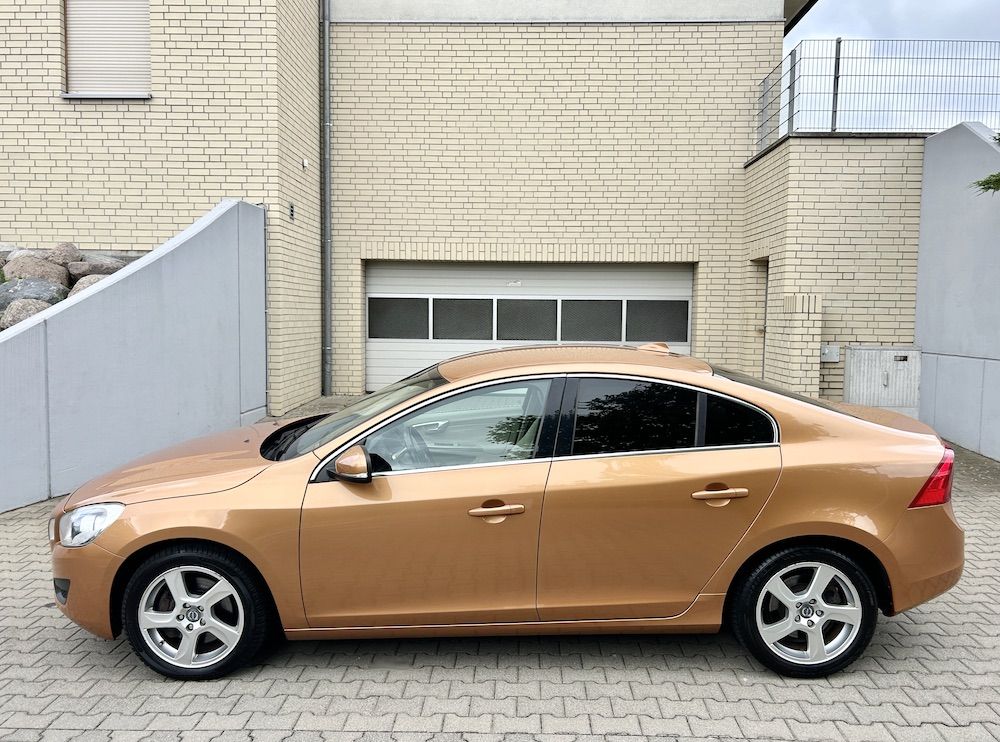 Volvo S60 II 2011