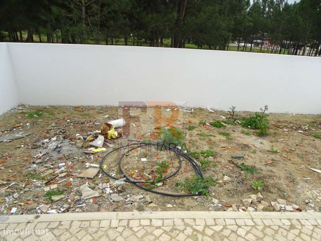 Moradias Geminada DuplexT3 com Pérgola. Pinhal do General. Fernão F...-55