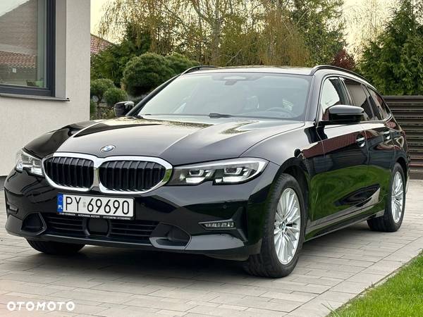 BMW Seria 3 318d Sport Line - 1