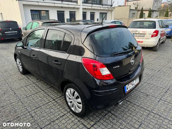 Opel Corsa 1.4 16V Satellite - 2