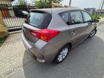 Toyota Auris 1.6 Premium Comfort - 5