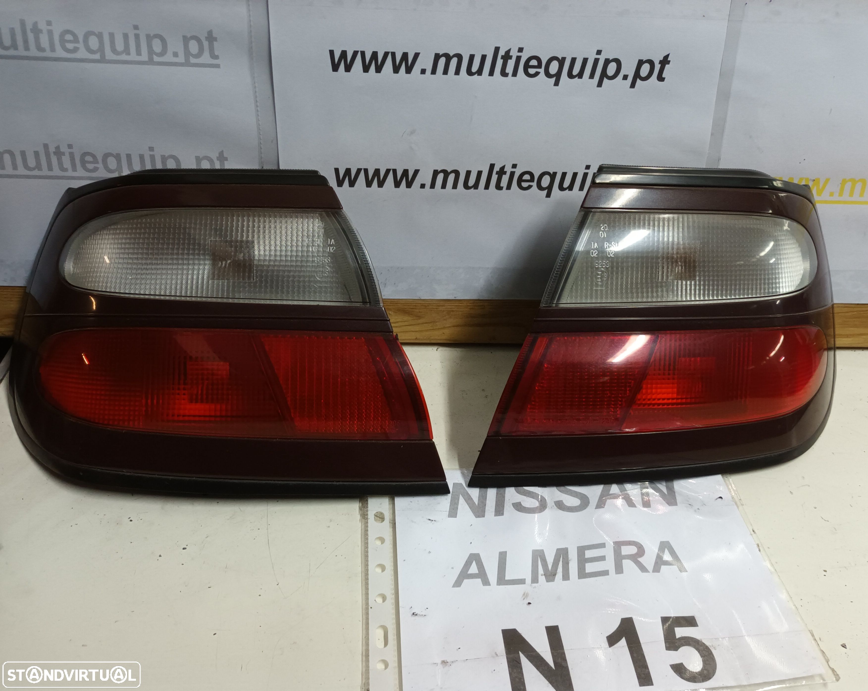 Farolins Nissan Almera N15 5 portas - 1