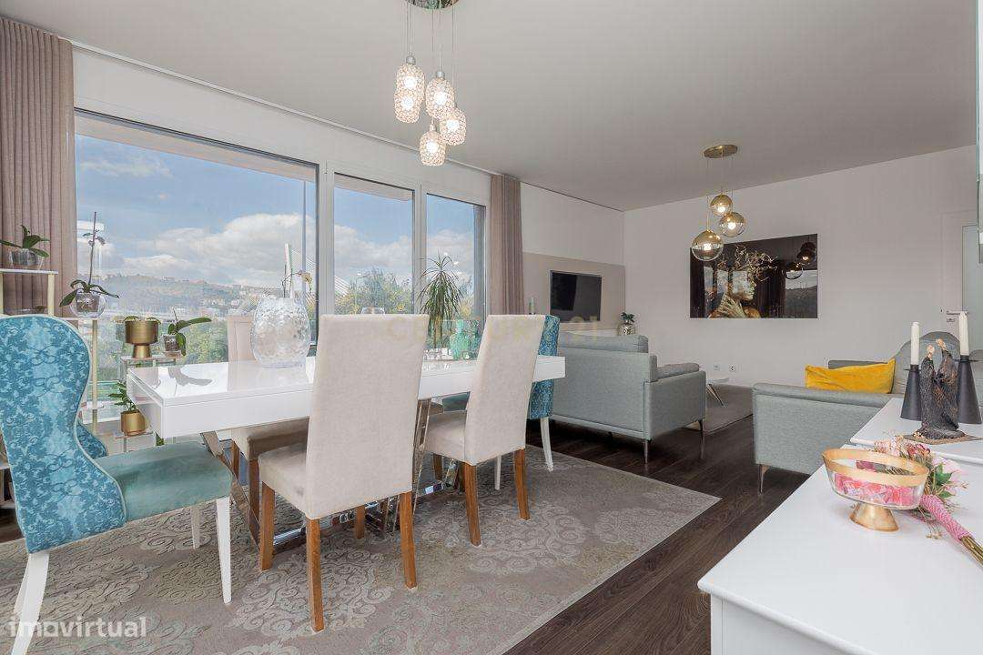 T2 com 2 Suites | Quinta da Boavista | Santo António dos Olivais | Coi-0