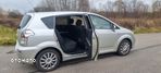 Toyota Corolla Verso 1.8 Gold + 7os MM - 11