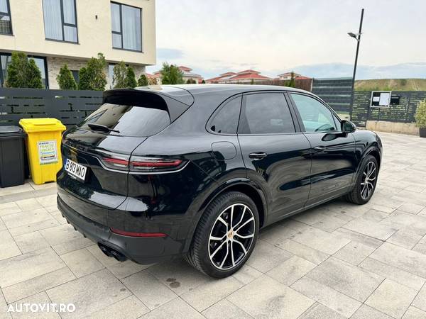 Porsche Cayenne Tiptronic S Platinum Edition - 8