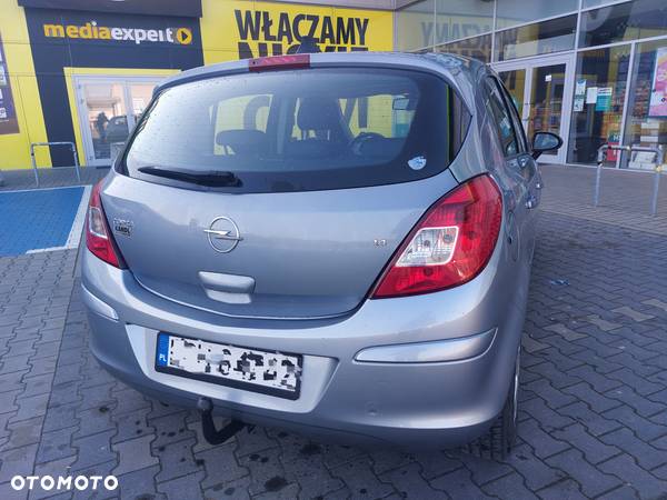 Opel Corsa 1.4 16V Sport - 16