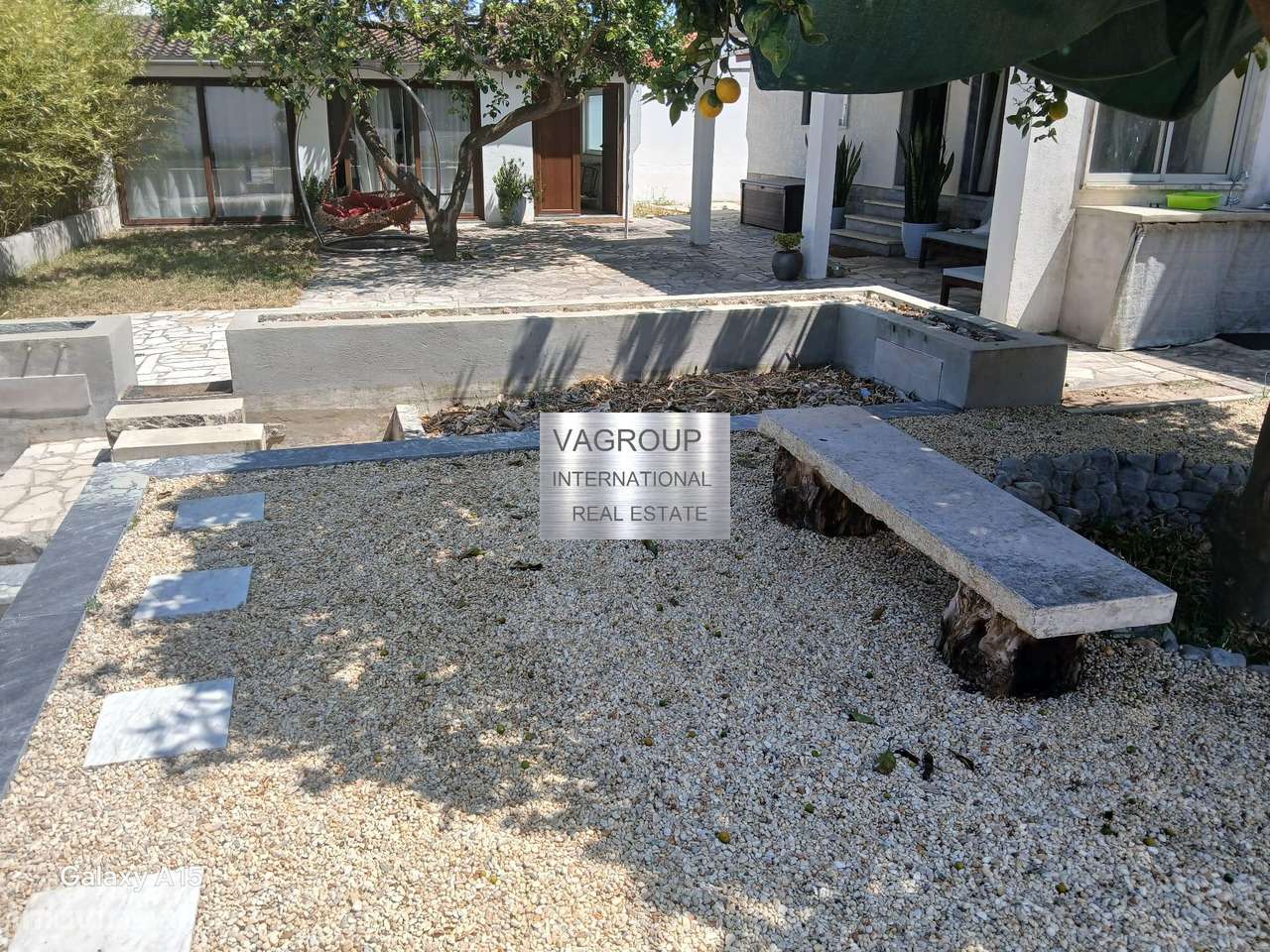 Moradia T3 + 2 Com Piscina e 657 M2 Terreno-4