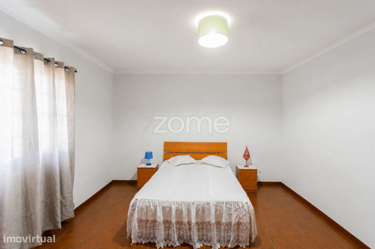 Moradia T6+1 com Terraço, Vista Mar e Ruína – Santa Bárbara-11