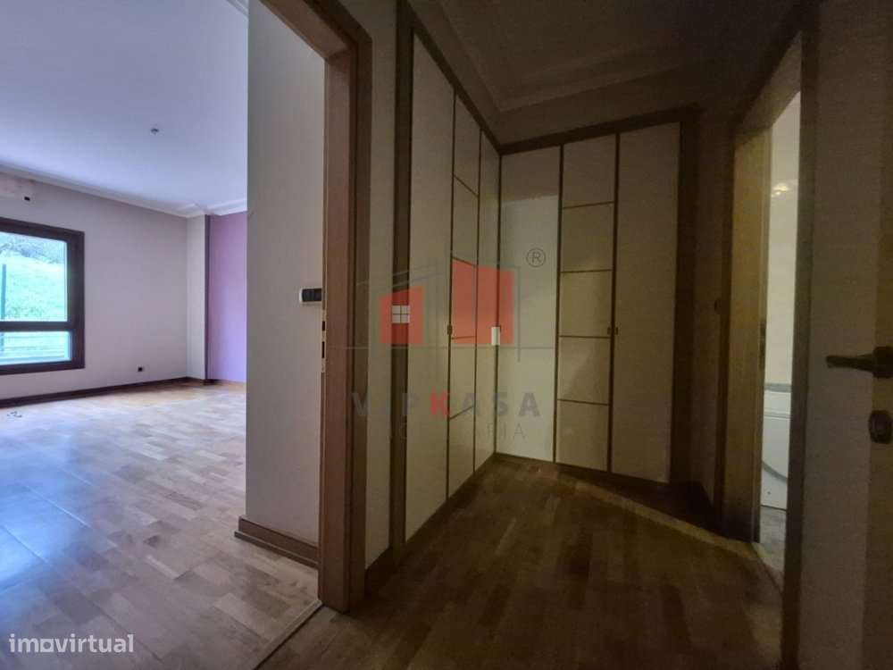 Apartamento T2 em Vila Franca de Xira-18