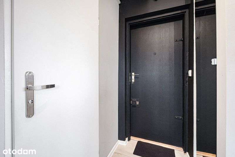 Saska Kępa, super kawalerka, balkon, widna kuchnia-9