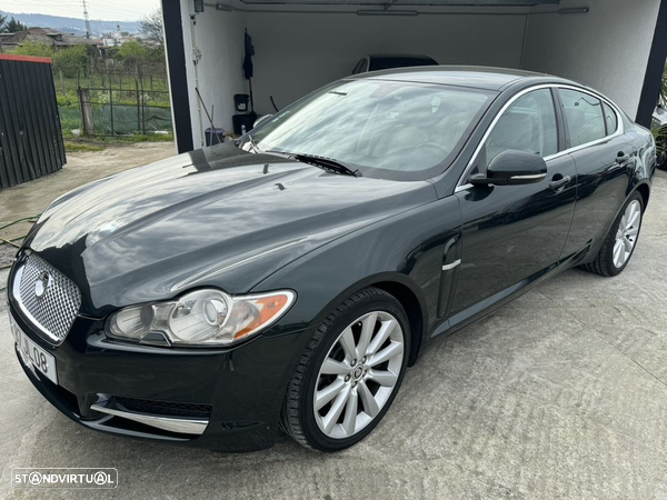 Jaguar XF 3.0 V6 Diesel Luxury - 40