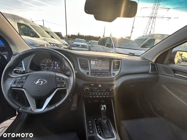 Hyundai Tucson 1.7 CRDI BlueDrive Comfort 2WD DCT - 9