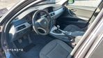 BMW Seria 3 320d DPF Touring - 6