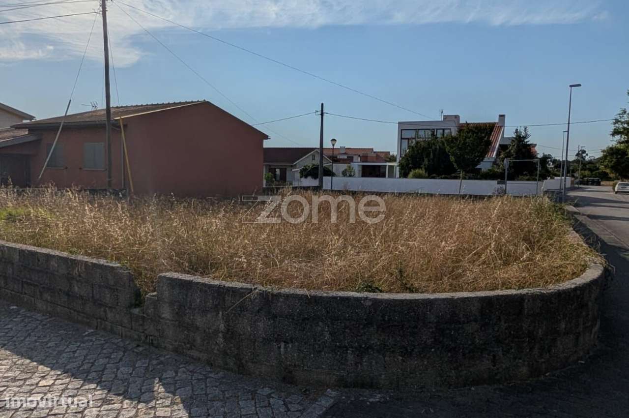 Terreno com Projeto Aprovado em Marinhas, Esposende-0