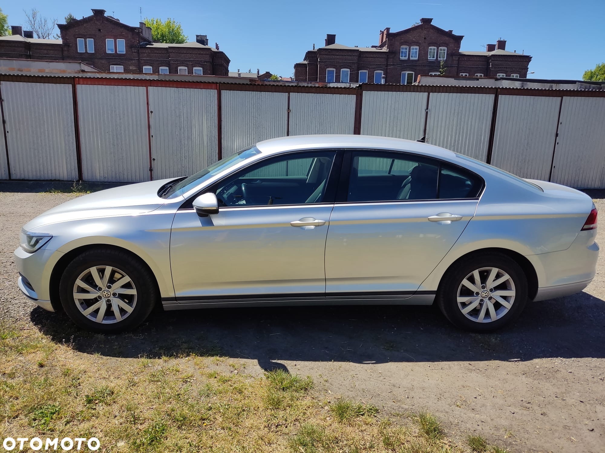 Volkswagen Passat 2.0 TDI BMT Comfortline - 3