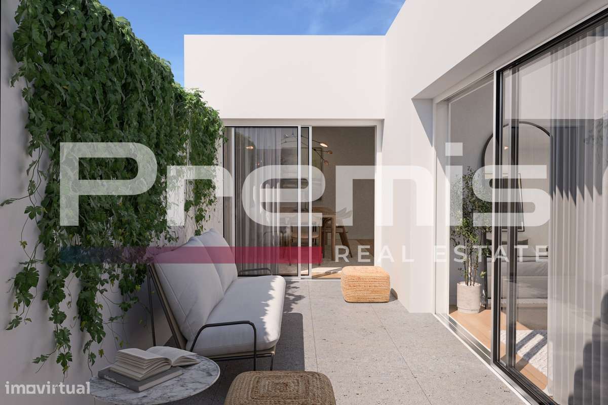 Penthouse T4 com Terraços Privativos | Condomínio Brito Capelo 1023, M-29