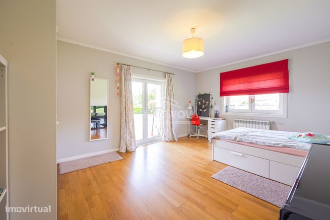 MORADIA ISOLADA T5 EM ESGUEIRA – 540.000€-11
