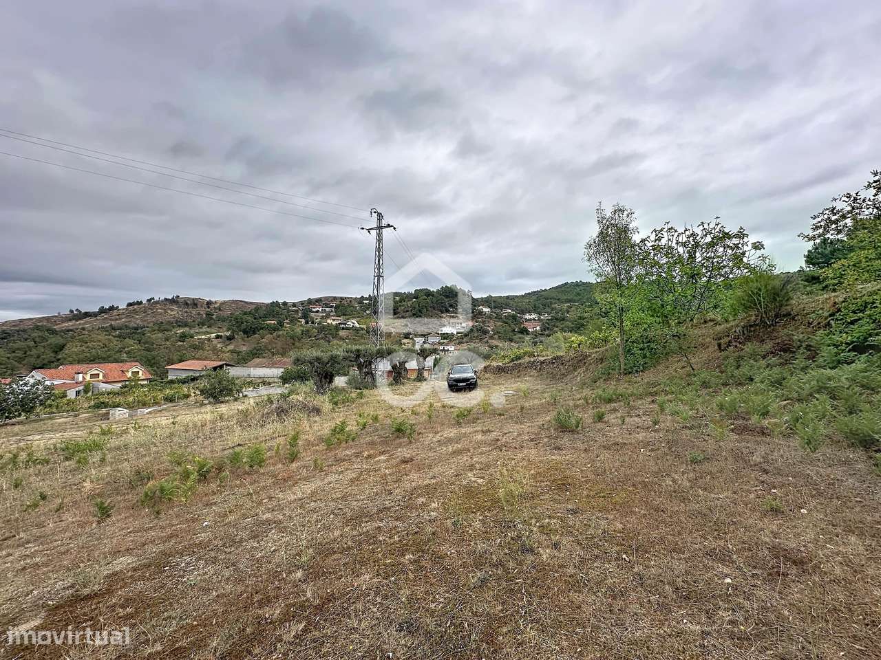 Terreno para construçao, com projeto aprovado para uma moradia, com vi-6