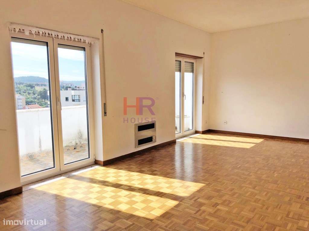 T4 em Duplex - Rua do Brasil - Coimbra - Grande imagem: 2/29