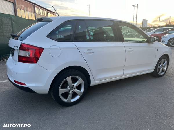 Skoda RAPID 1.6 TDI DSG Ambition - 4