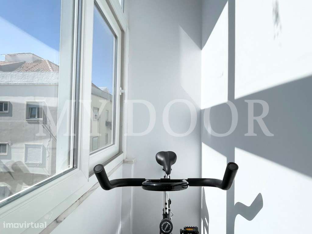 V E N D I D O - Apartamento T2 em Moscavide - Remodelado - Muita Lu...-12