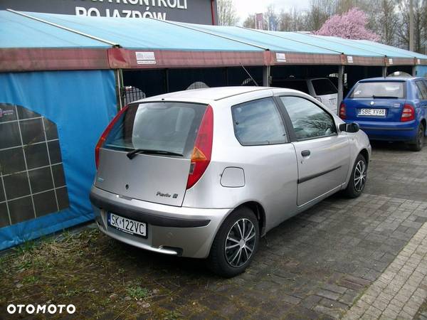 Fiat Punto - 4